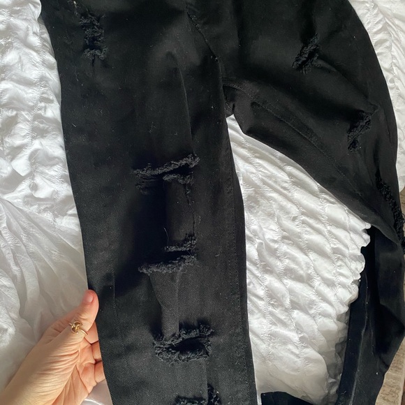 Black slightly ripped skinny jeans - Picture 4 of 4